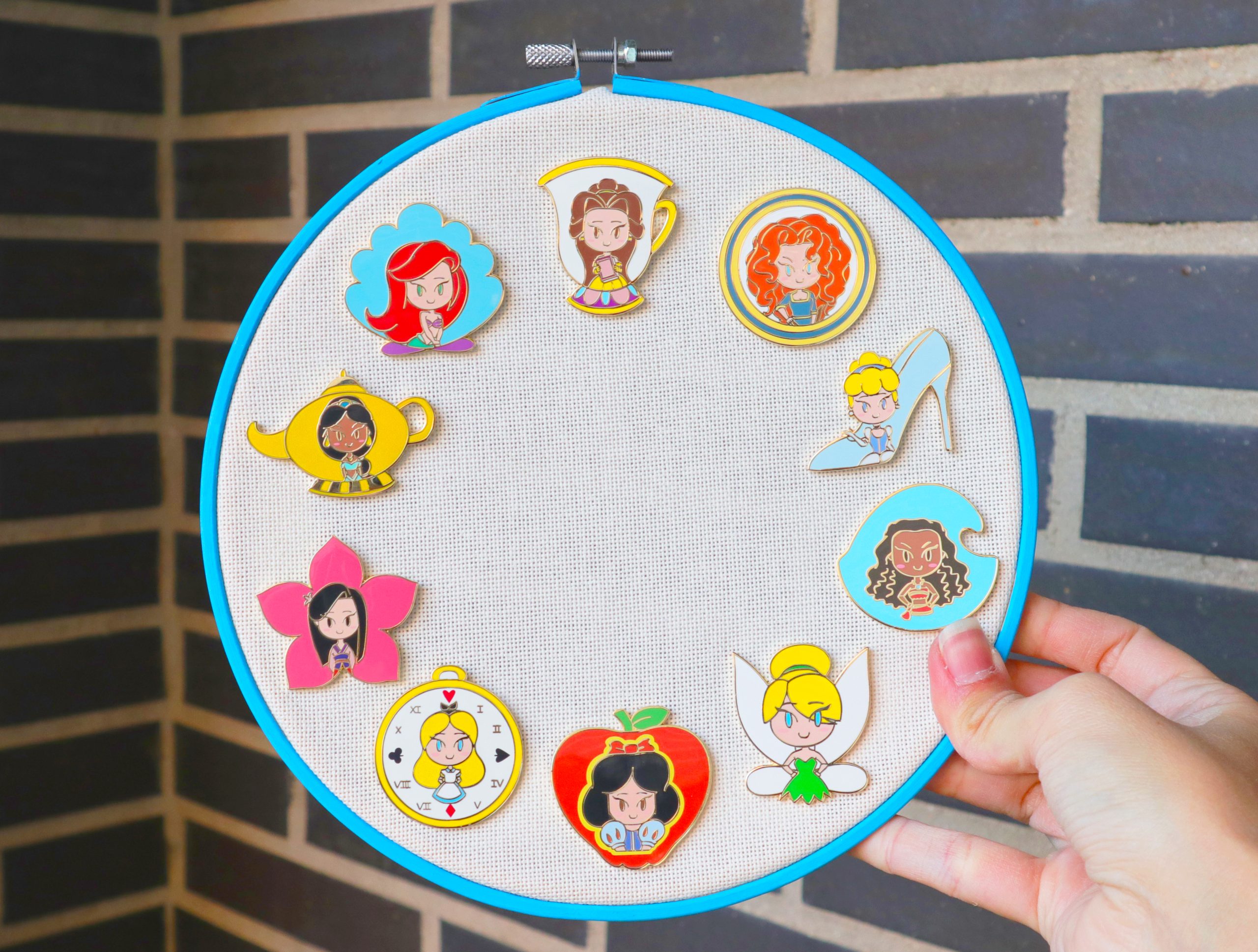 ⭐ Pin Alicia en el País de las Maravillas Disney ⭐ - Imagen 4