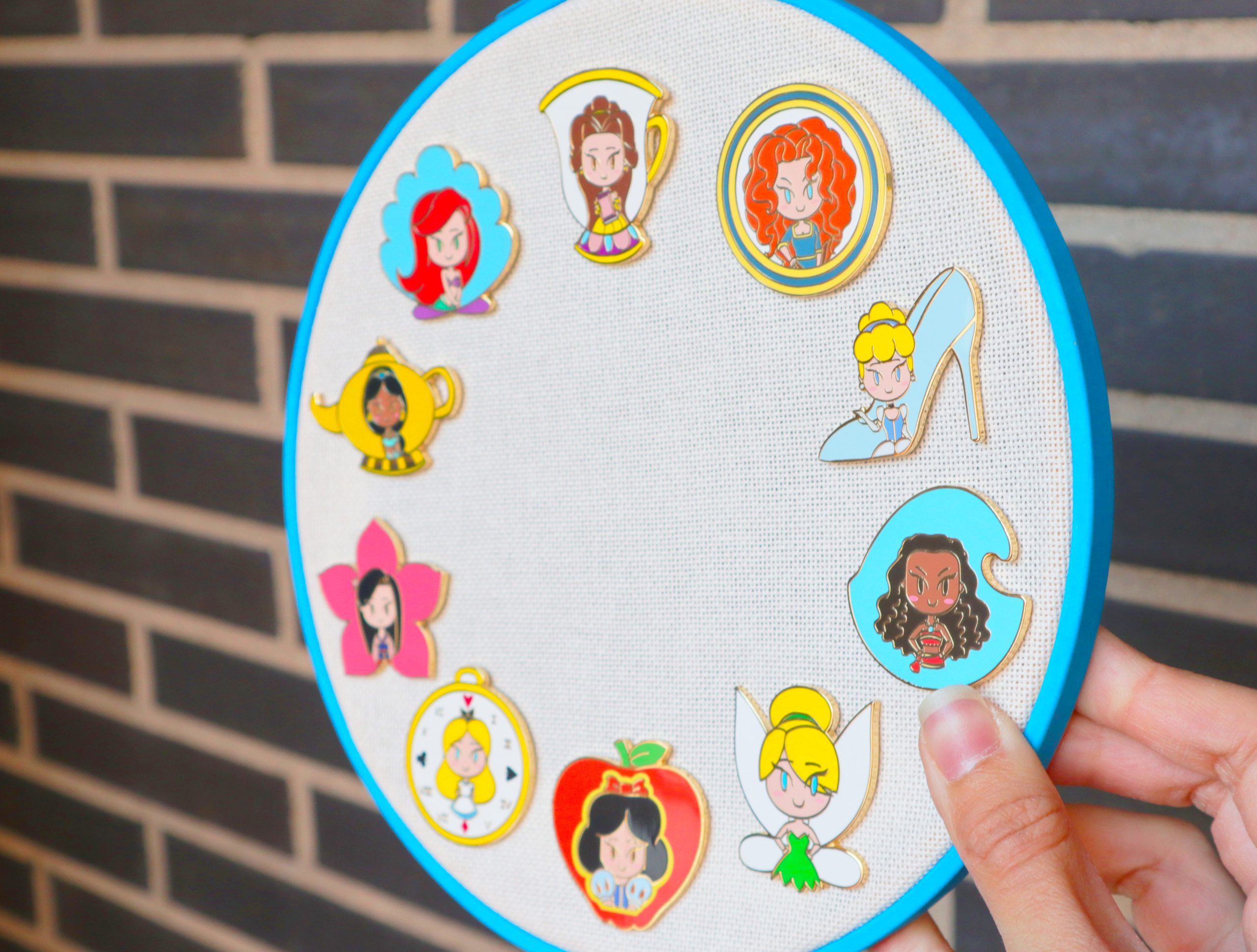 ⭐ Pin Alicia en el País de las Maravillas Disney ⭐ - Imagen 6